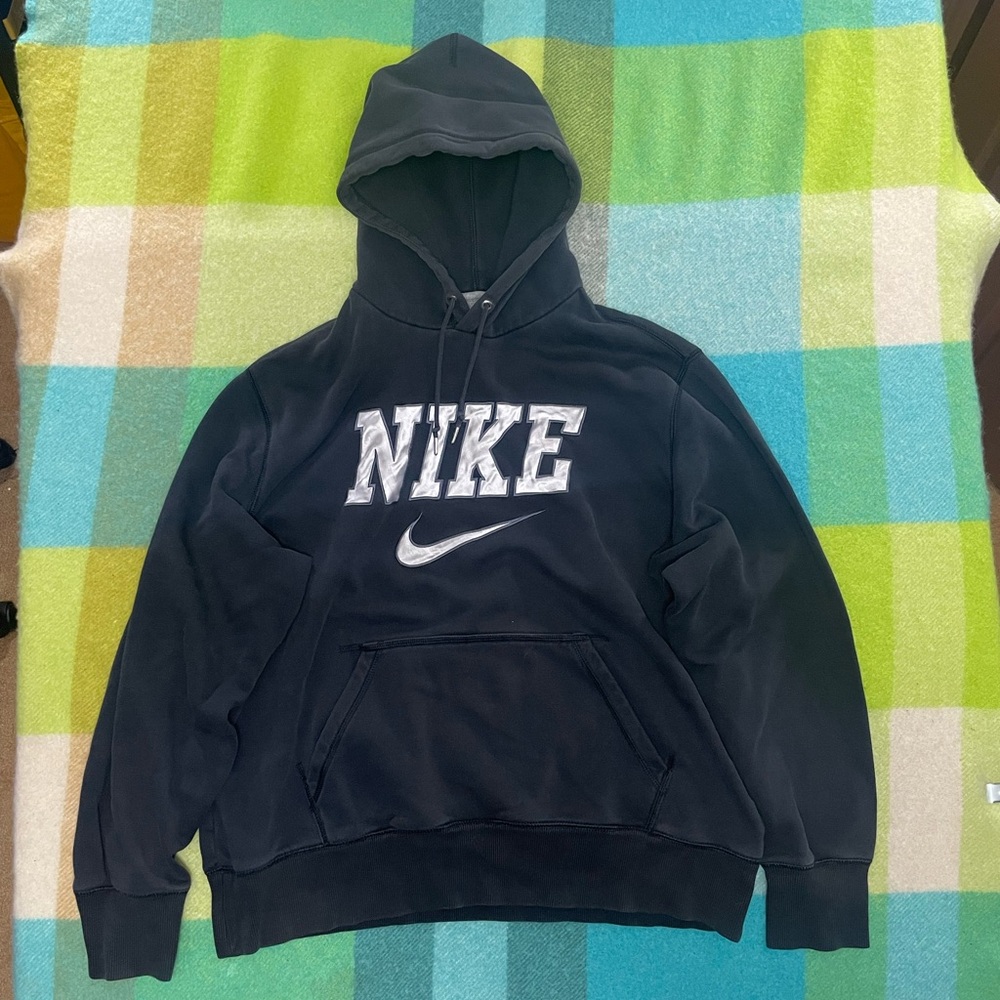 Vintage Nike Black Pullover Hoodie